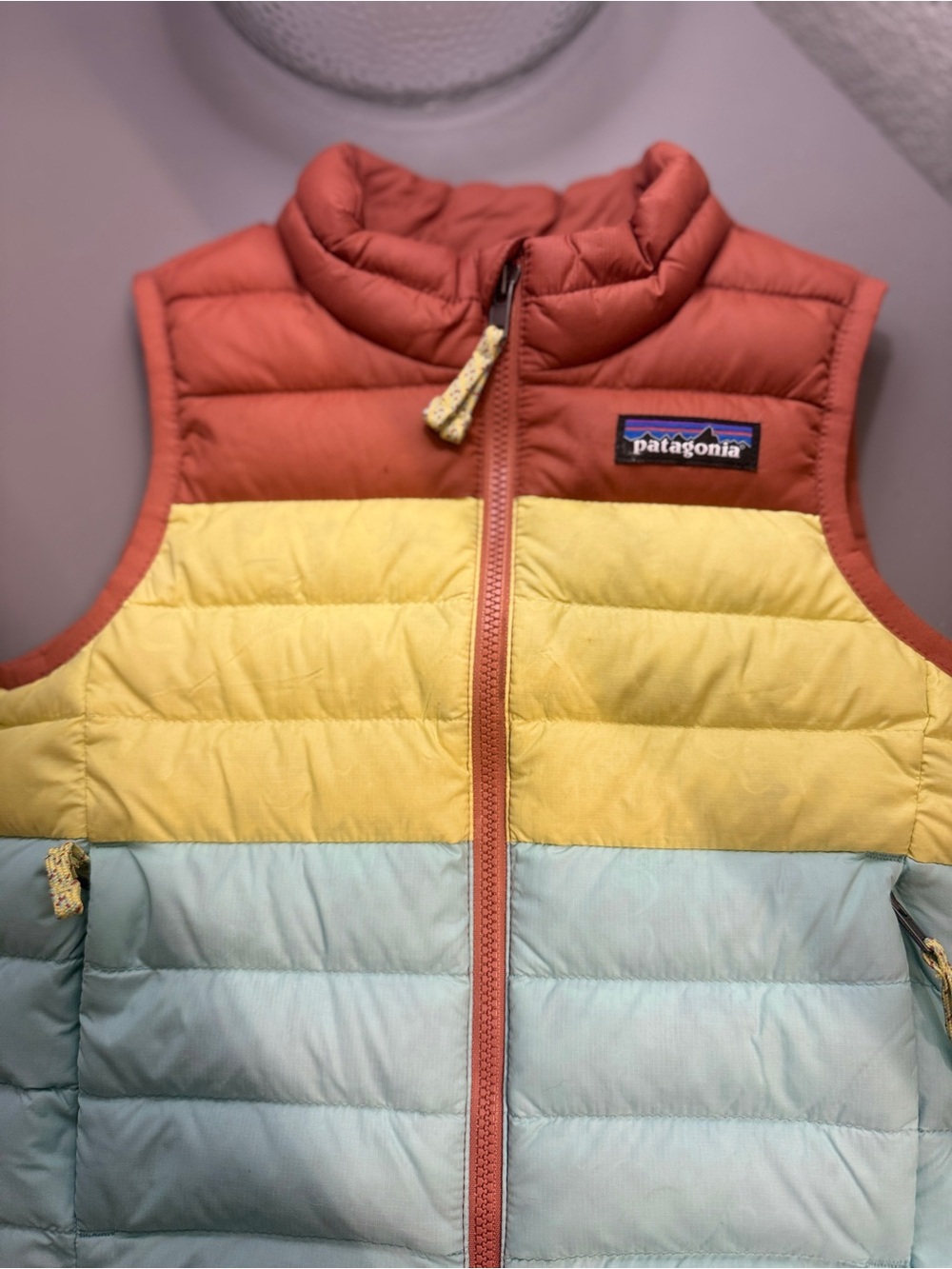 Patagonia Baby Down Sweater Vest 2T Colorblock Puffer Toddler Kids - Picture 4 of 12